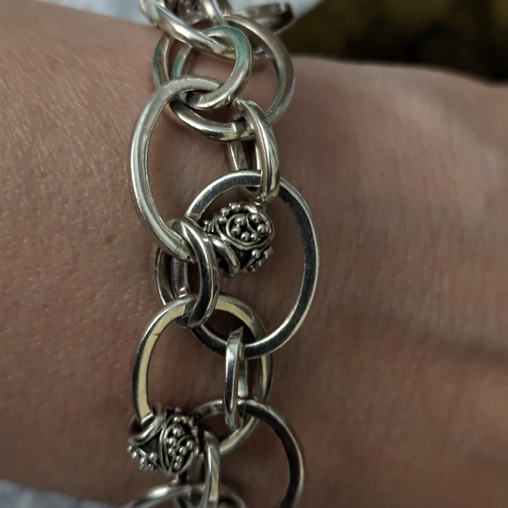 Lois Hill multi circle interlocking granulated bracelet